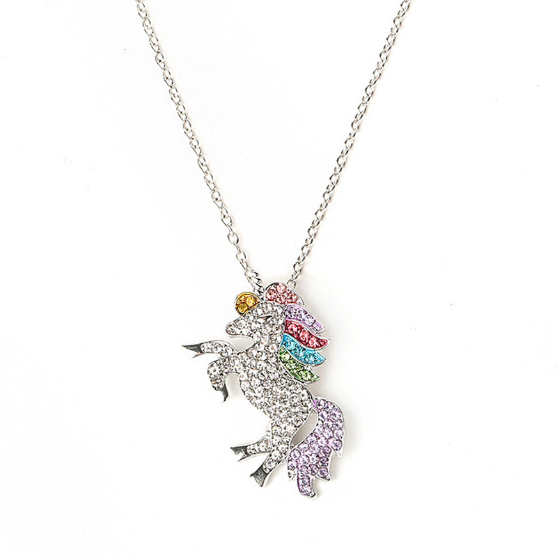 

Fashionable Unicorn Pendant Necklace