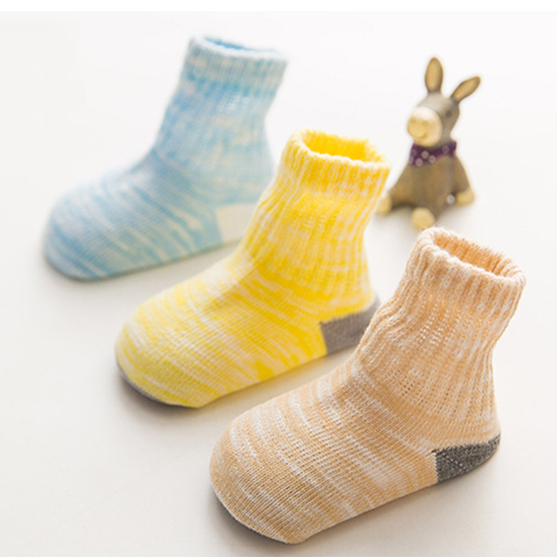 

Newborn and Baby 3-pair Cuffed Socks