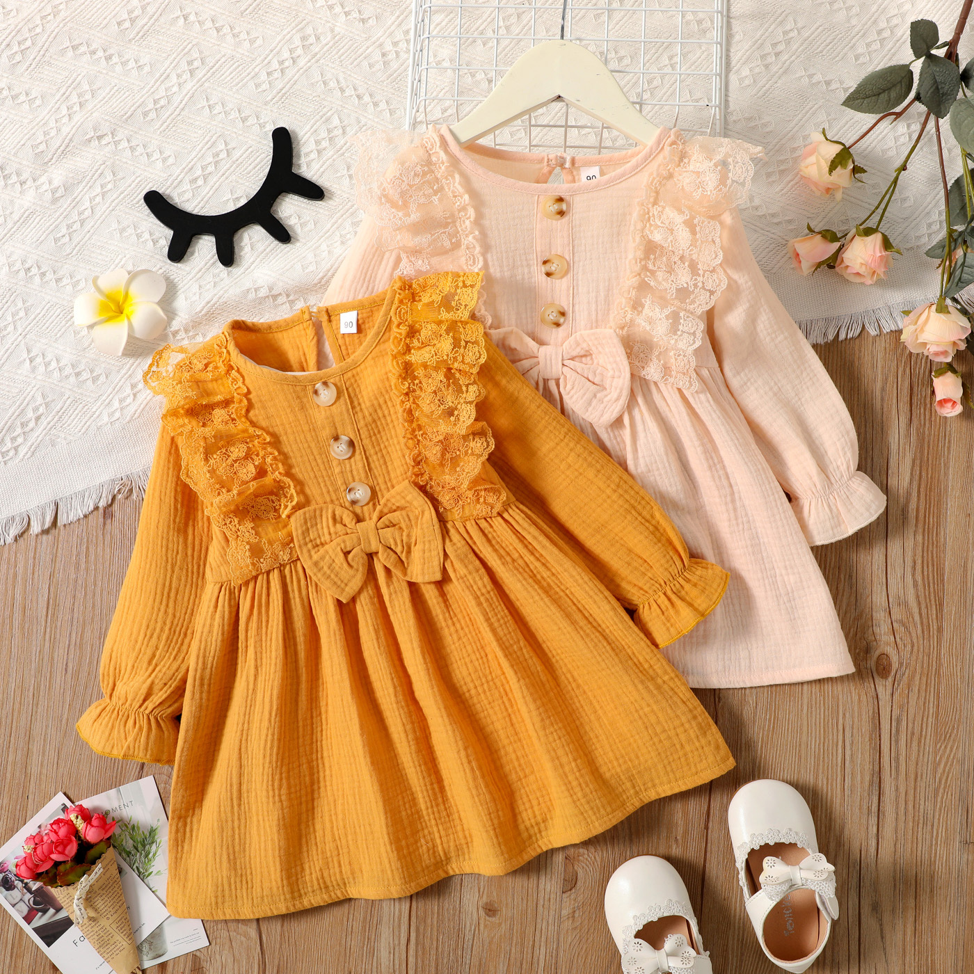 

Toddler Girl 100% Cotton Ruffled Lace Bowknot Button Design Long-sleeve Dress