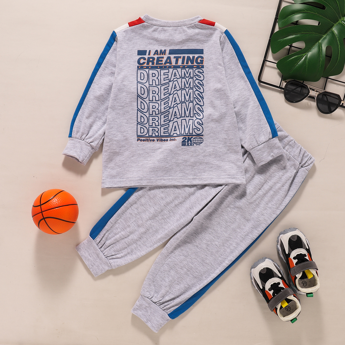 

2-piece Toddler Girl/Boy Letter Print Colorblock Pullover and Elasticized Pocket Pants Casual Set