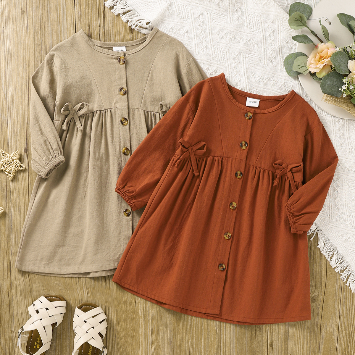 

Toddler Girl 100% Cotton Button Bowknot Design Long-sleeve Dress