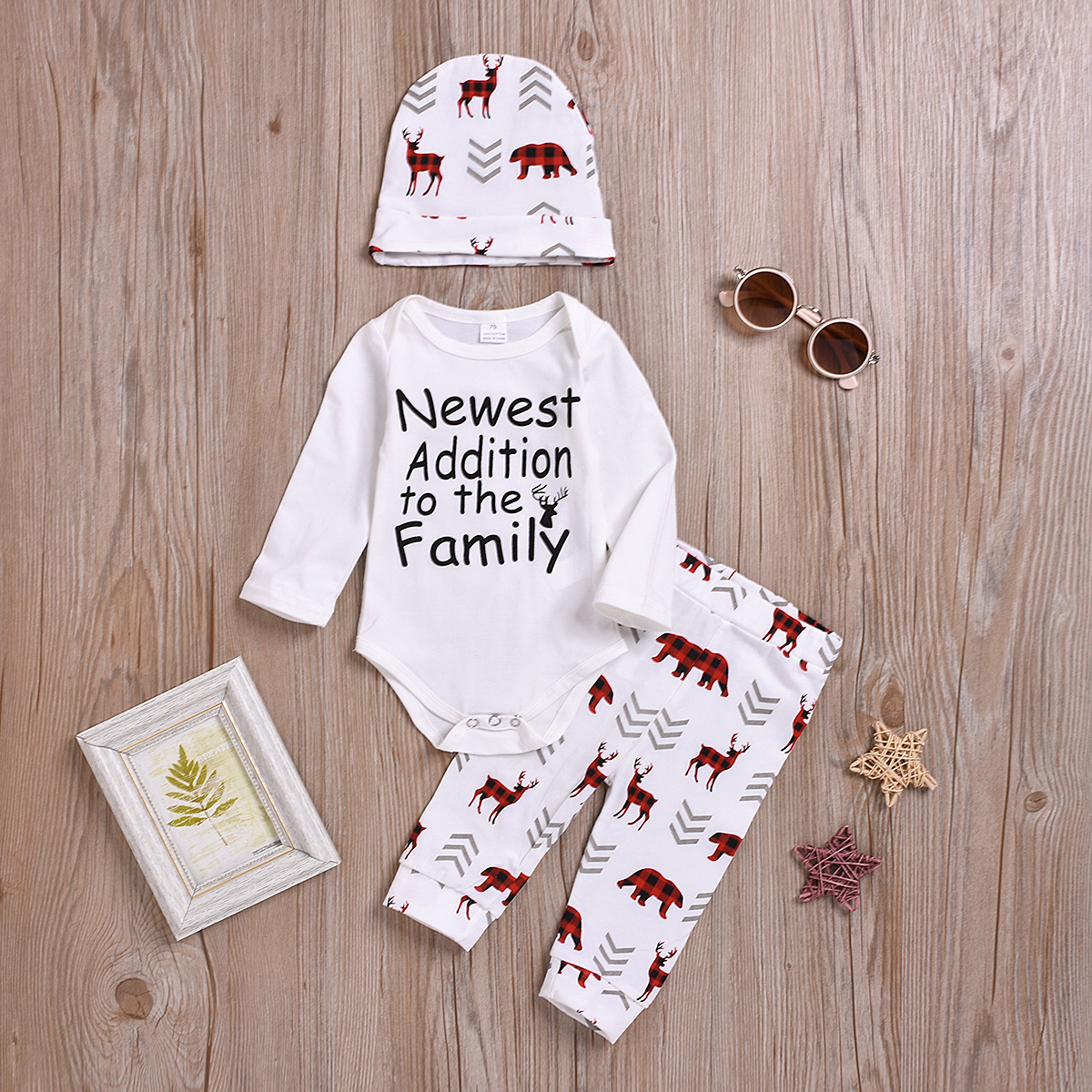 

3-piece Christmas Letter Print Bodysuit and Reindeer Pants with Hat Set