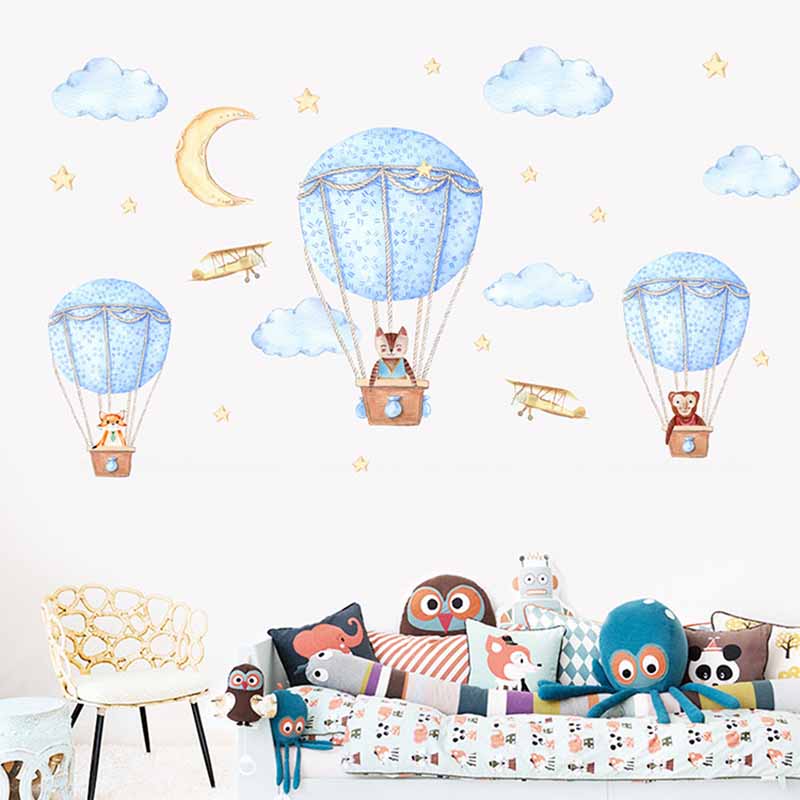 

Cartoon Hot-air Balloon Wall Decor