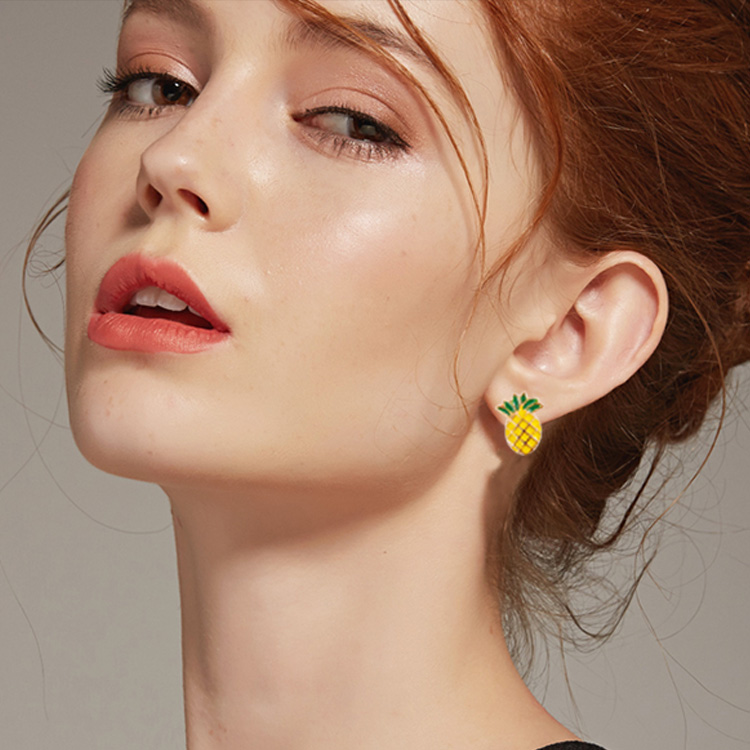 

1-pair Lovely Pineapple Earrings