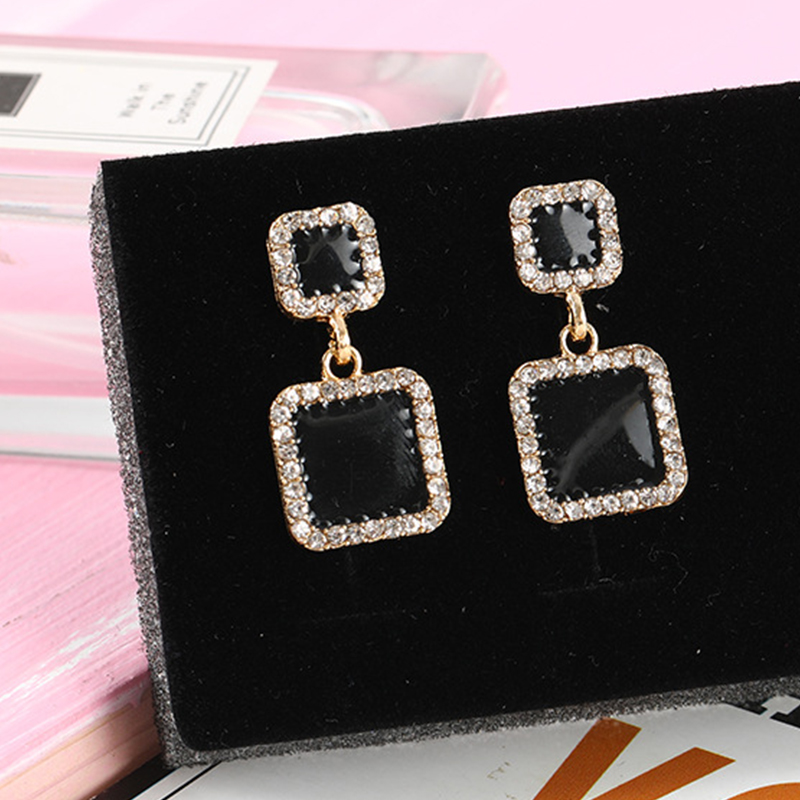 

Classic Colorblock Rhinestone Earrings