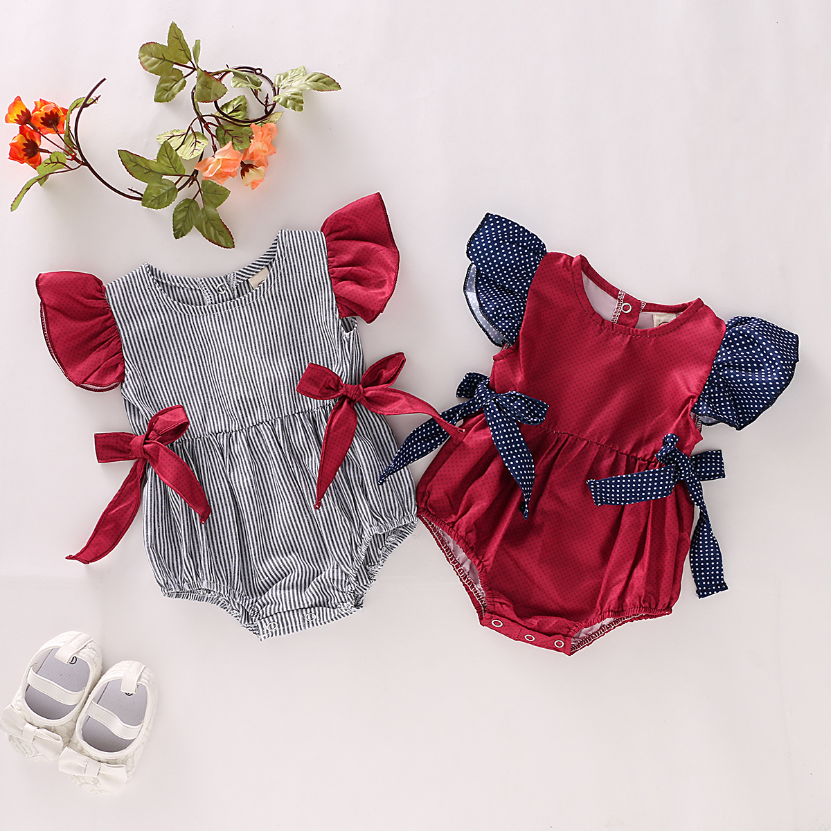 

Baby Ruffled Striped Bowknot Decor Bodysuit