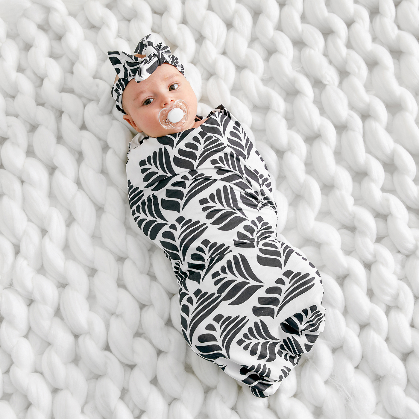 

Tree Leaf Design Baby Sleeping Blanket Headband Set