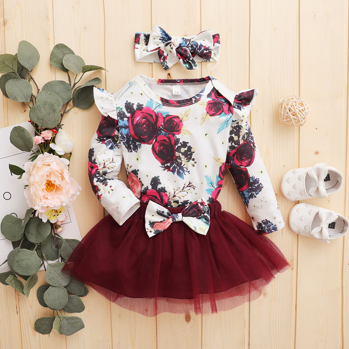 

3pcs Floral Print Mesh Layered Long-sleeve White Baby Set