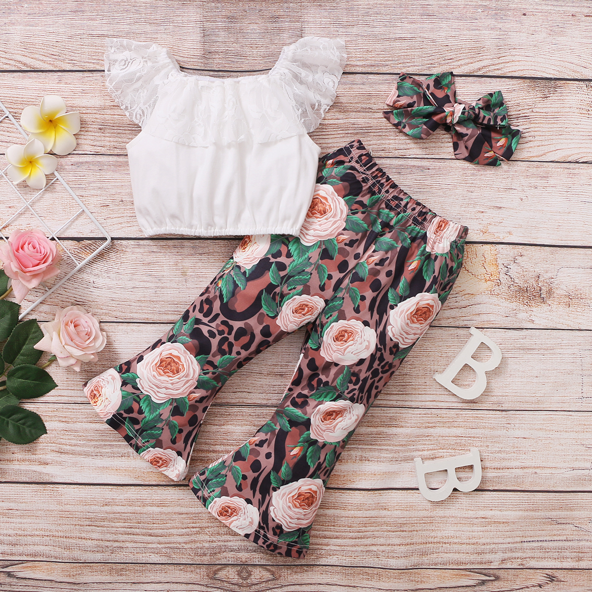 

3pcs Floral and Leopard Print Flutter-sleeve Baby Set