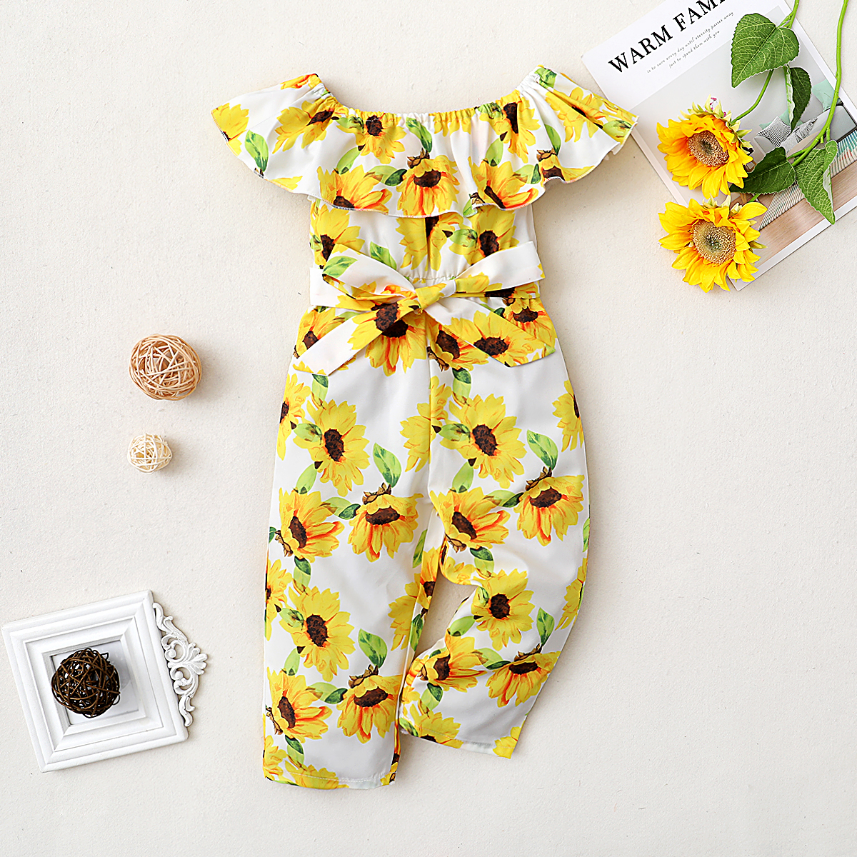 

Toddler Girl Sunflower Print Short-sleeve Jumpsuit