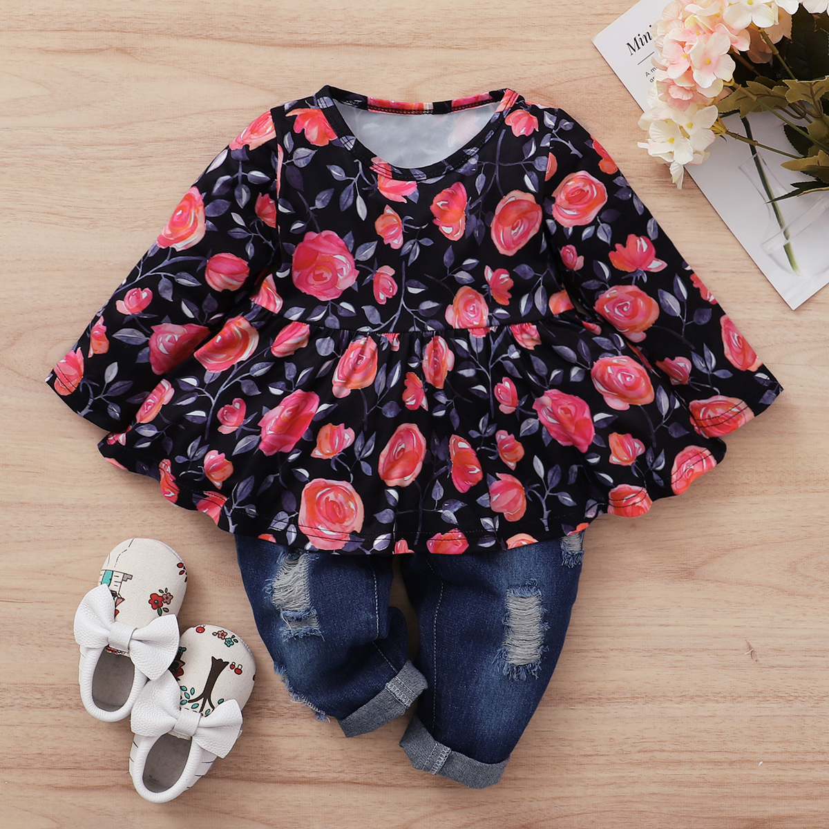 

2pcs Baby Girl Sweet Floral Long-sleeve Cotton Baby's Sets