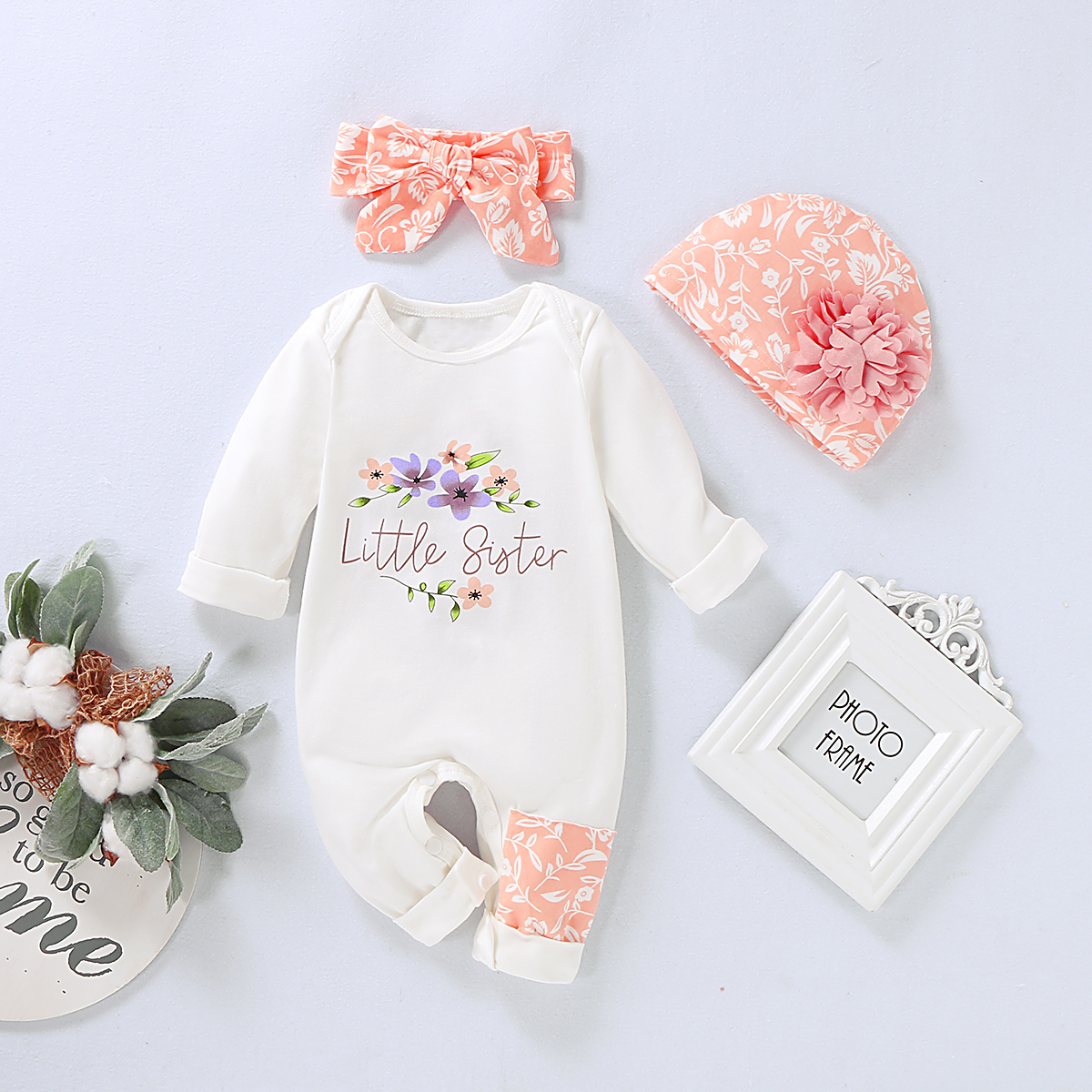 

3pcs Letter and Floral Print Long-sleeve Baby Set