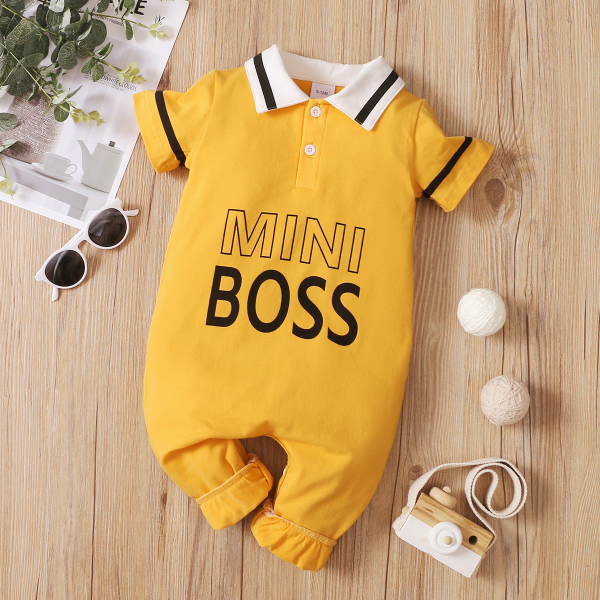 

Letter Print Lapel Collar Short-sleeve Yellow Baby Jumpsuit