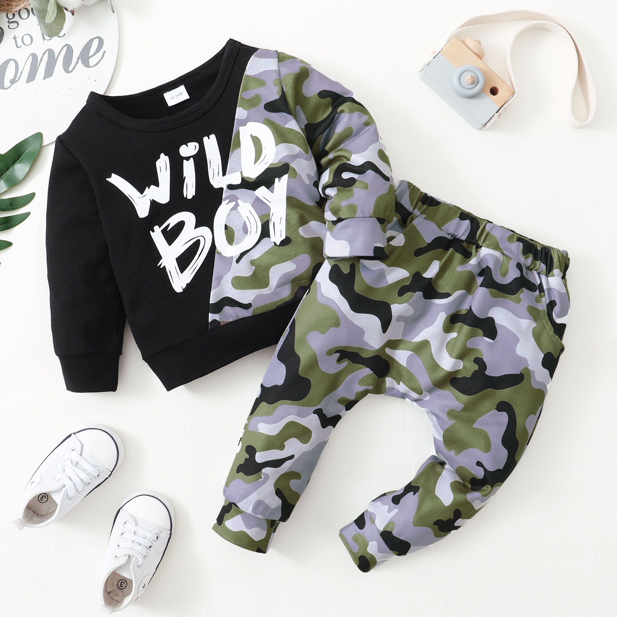 

2-piece Toddler Boy Letter Camouflage Print Pullover and Pants Set