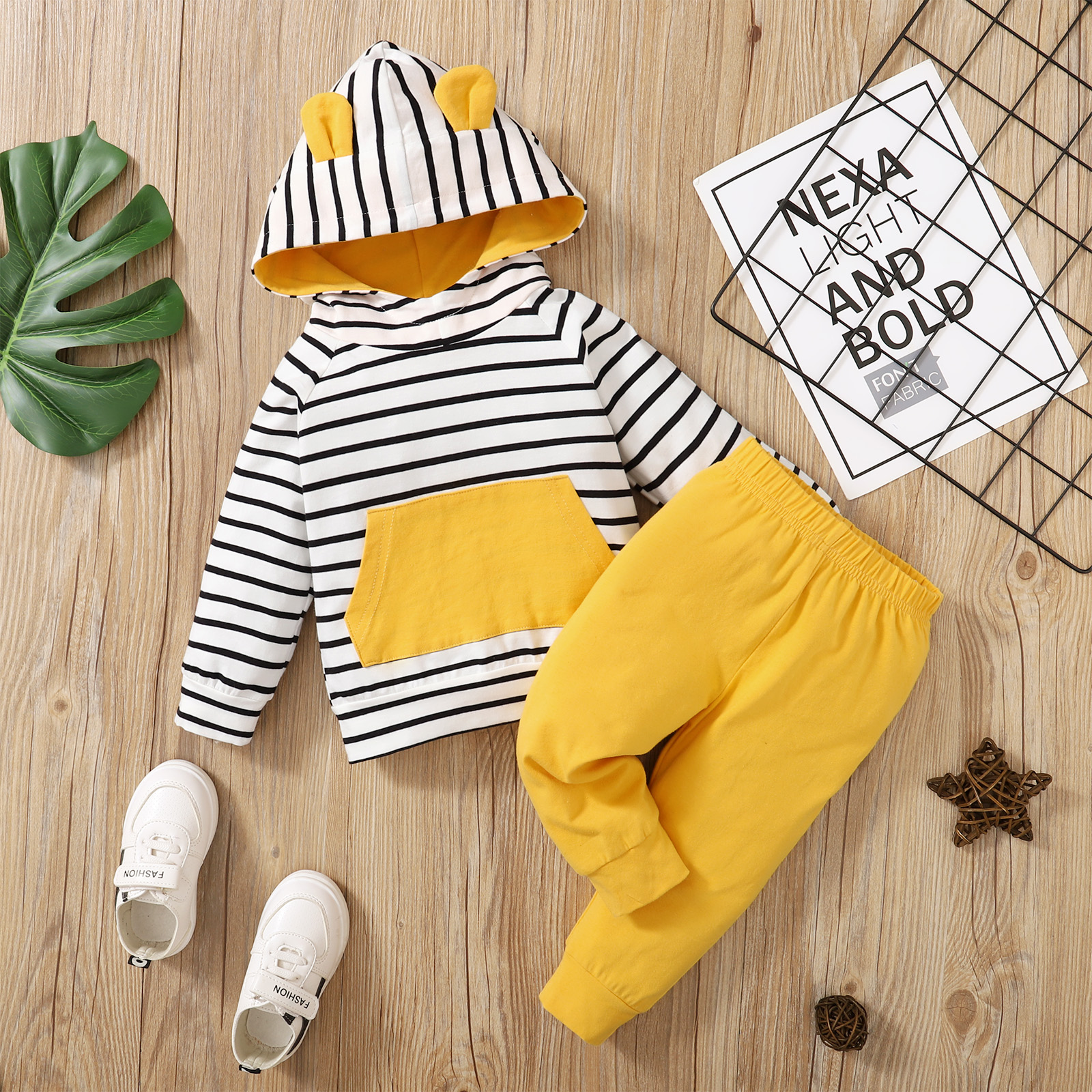 

2pcs Baby 3D Ears Striped Cotton Long-sleeve Hoodie and Solid Trousers Set