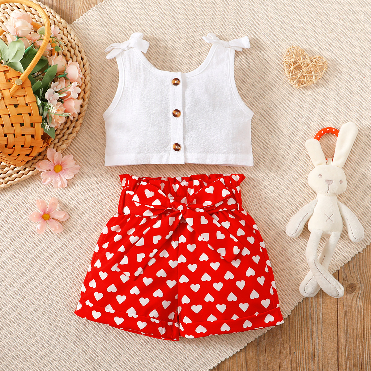 

2pcs Baby Girl 100% Cotton Button Front Tank Top and Allover Love Heart Print Belted Shorts Set