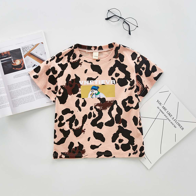 

Cool Leopard Portrait Pattern Tee