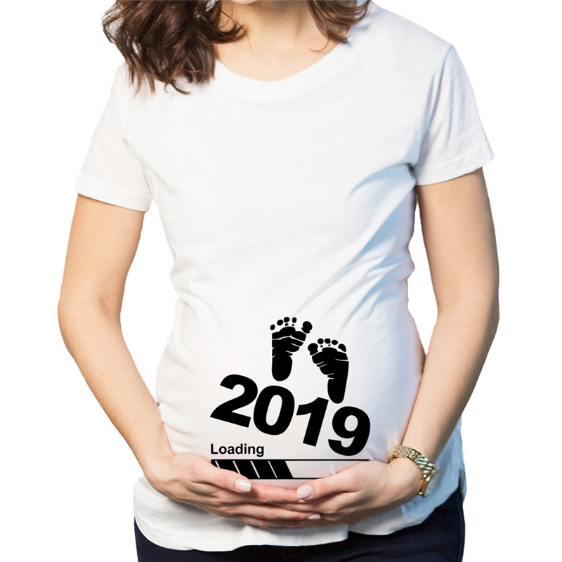 

Stylish Graphic Short-sleeve Maternity Top