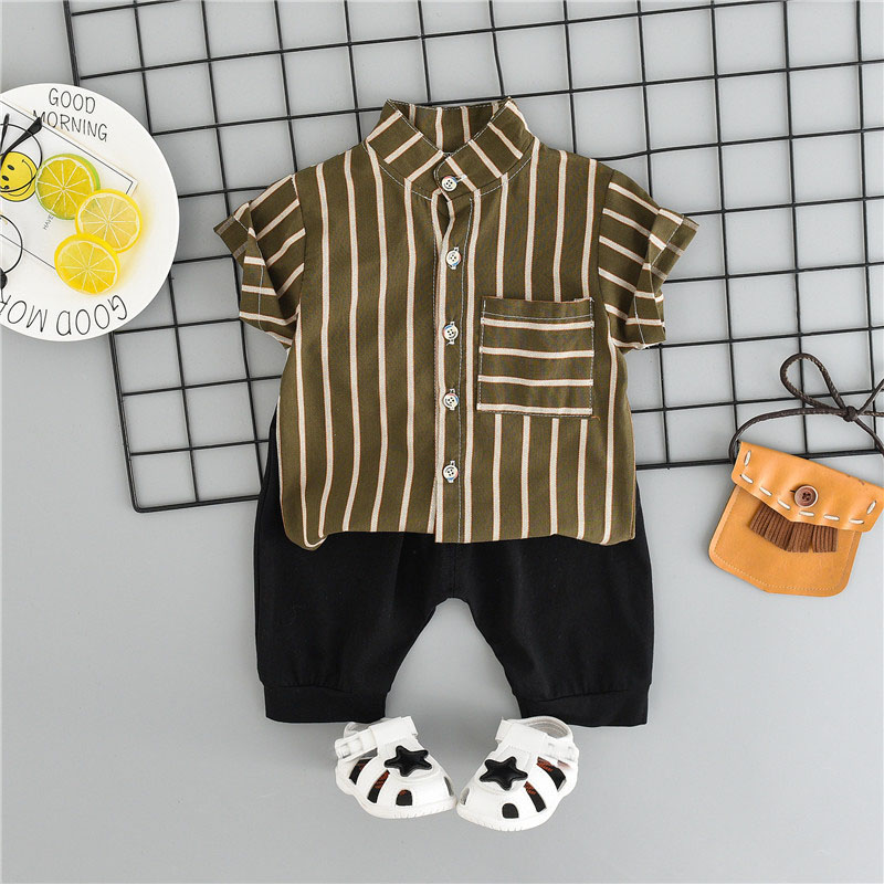 

Baby / Toddler Trendy Striped Short-sleeve Shirt and Solid Shorts Set