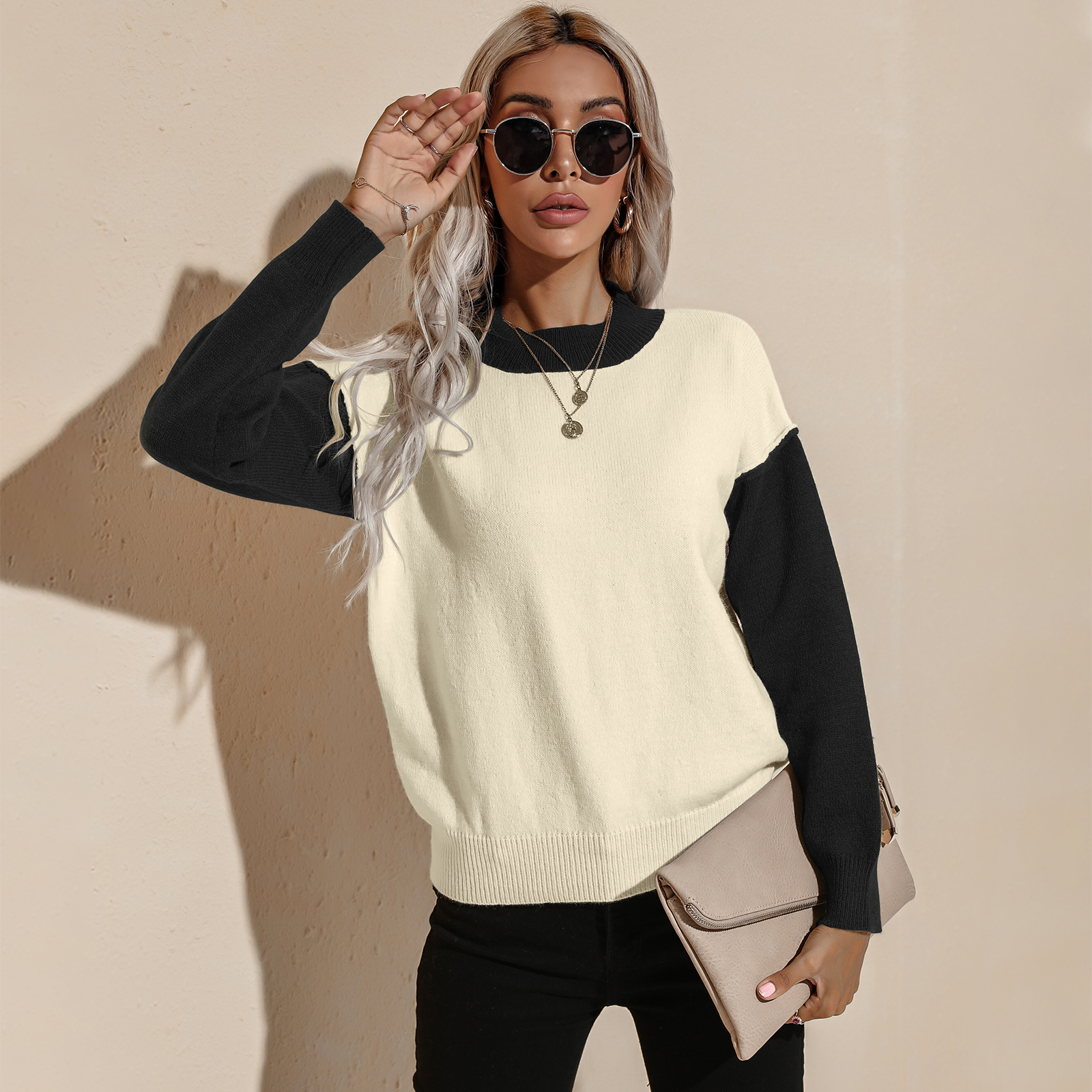 

Colorblock Round-collar Long-sleeve Sweater