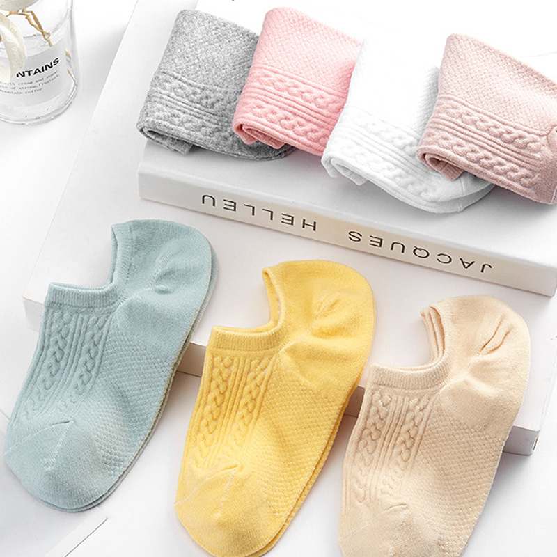 

3 Pairs of Socks Breathable Sweat-absorbent Women Socks Spring And Summer Thin Boat Socks Low Tube Women's Socks Tide Pure Color Women's Short Socks