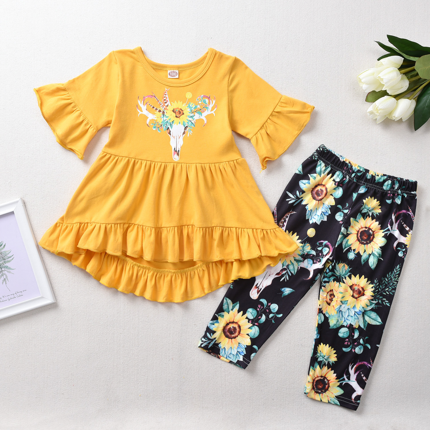 

Baby / Toddler Exquisite Deer Print Top and Sunflower Pants Set
