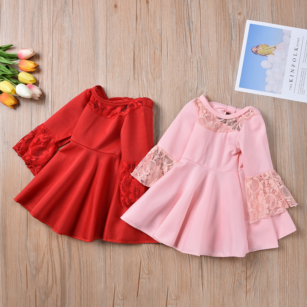 

Solid Lace Bell Sleeves Dress