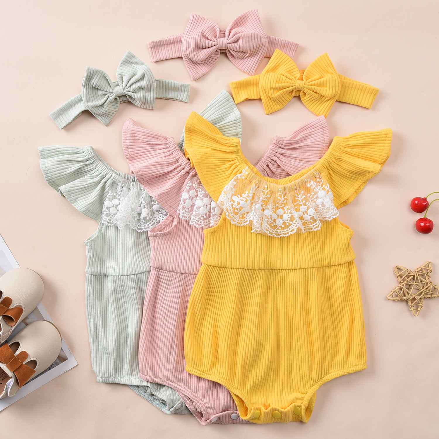 

2-piece Baby Flutter-sleeve Lace Romper with Headband Set