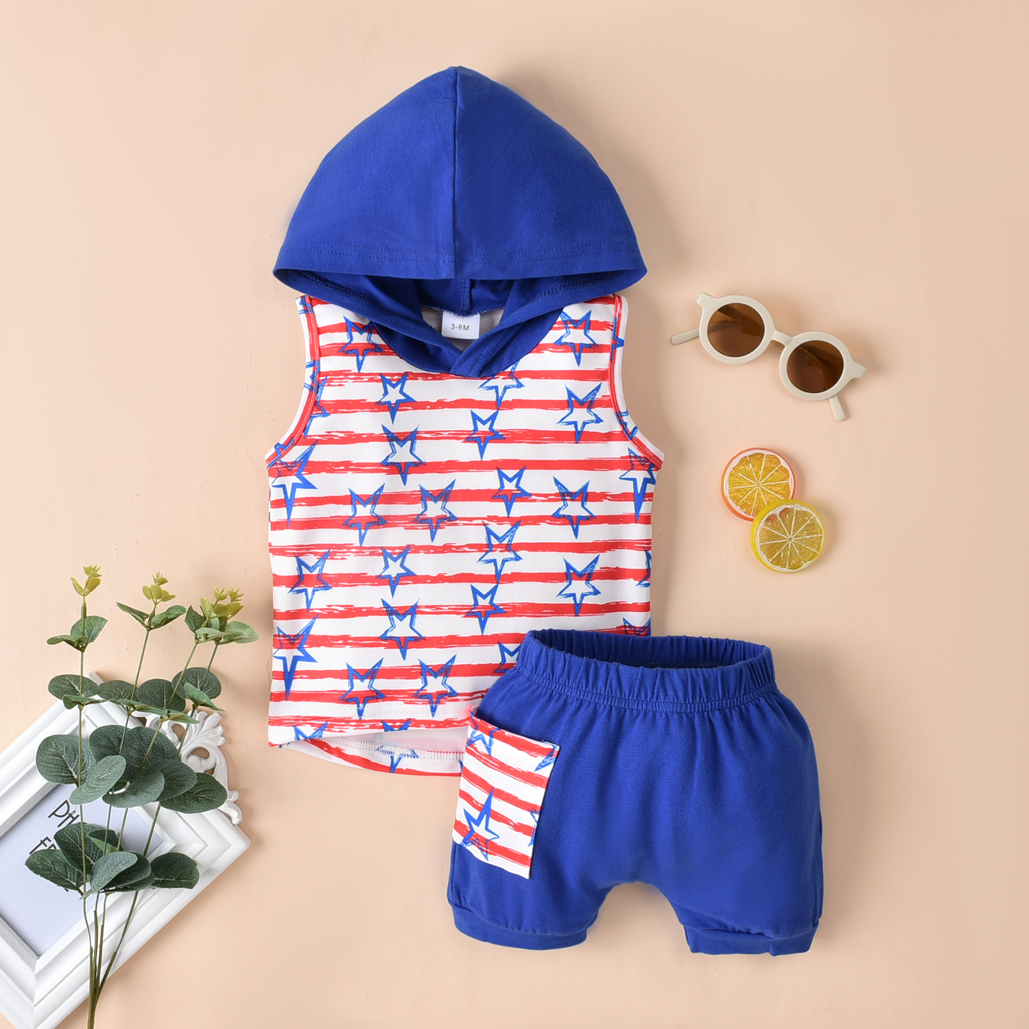 

2pcs Stripe and Star Sleeveless Baby Hoodie Set