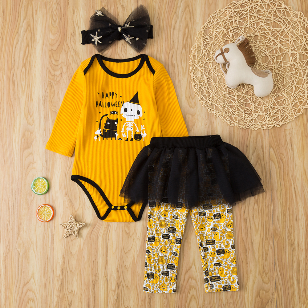 

3-piece Baby Girl Halloween Skull Print Bodysuit and Tulle Pants with Headband Set