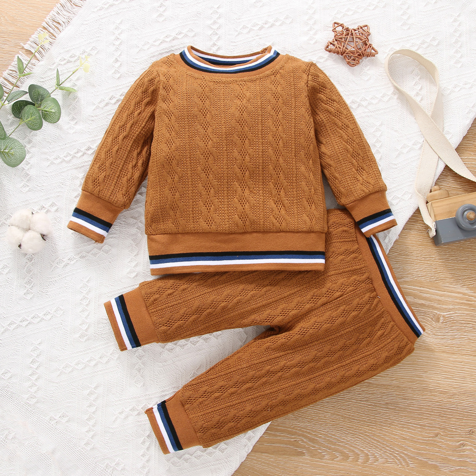 

2pcs Baby Boy Brown Cable Knit Splicing Striped Long-sleeve Pullover Sweater and Trousers Set