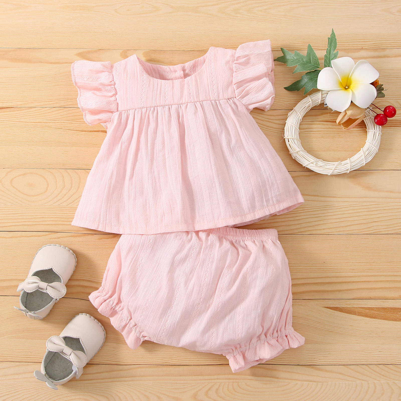 

100% Cotton 2pcs Baby Girl Light Pink Ruffle Short-sleeve Top and Shorts Set