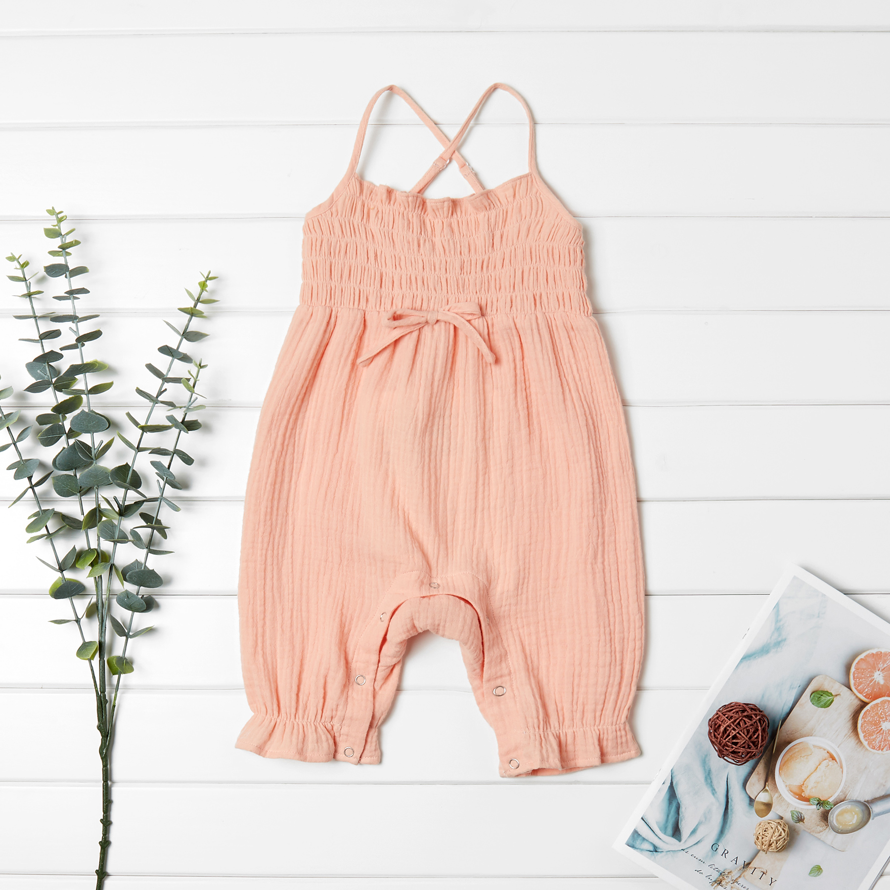 

Baby Girl Solid Hollow Style Sleeveless Bodysuit