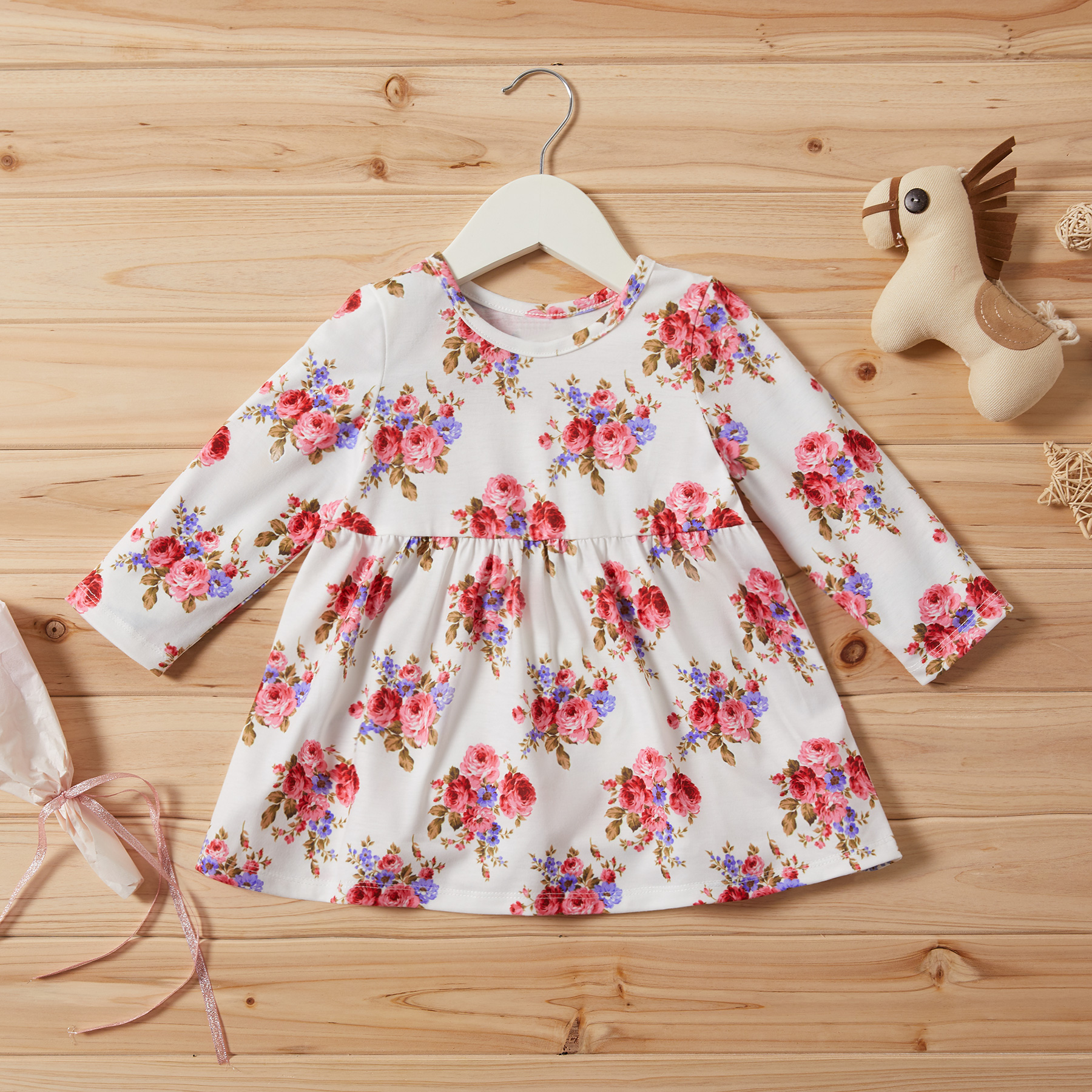 

Baby Girl Floral Long-sleeve Dress