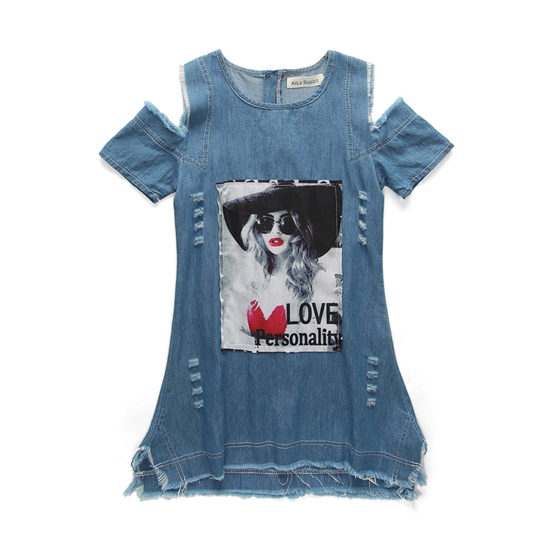 

Fashionable Girl Print Cold Shoulder Denim Dress