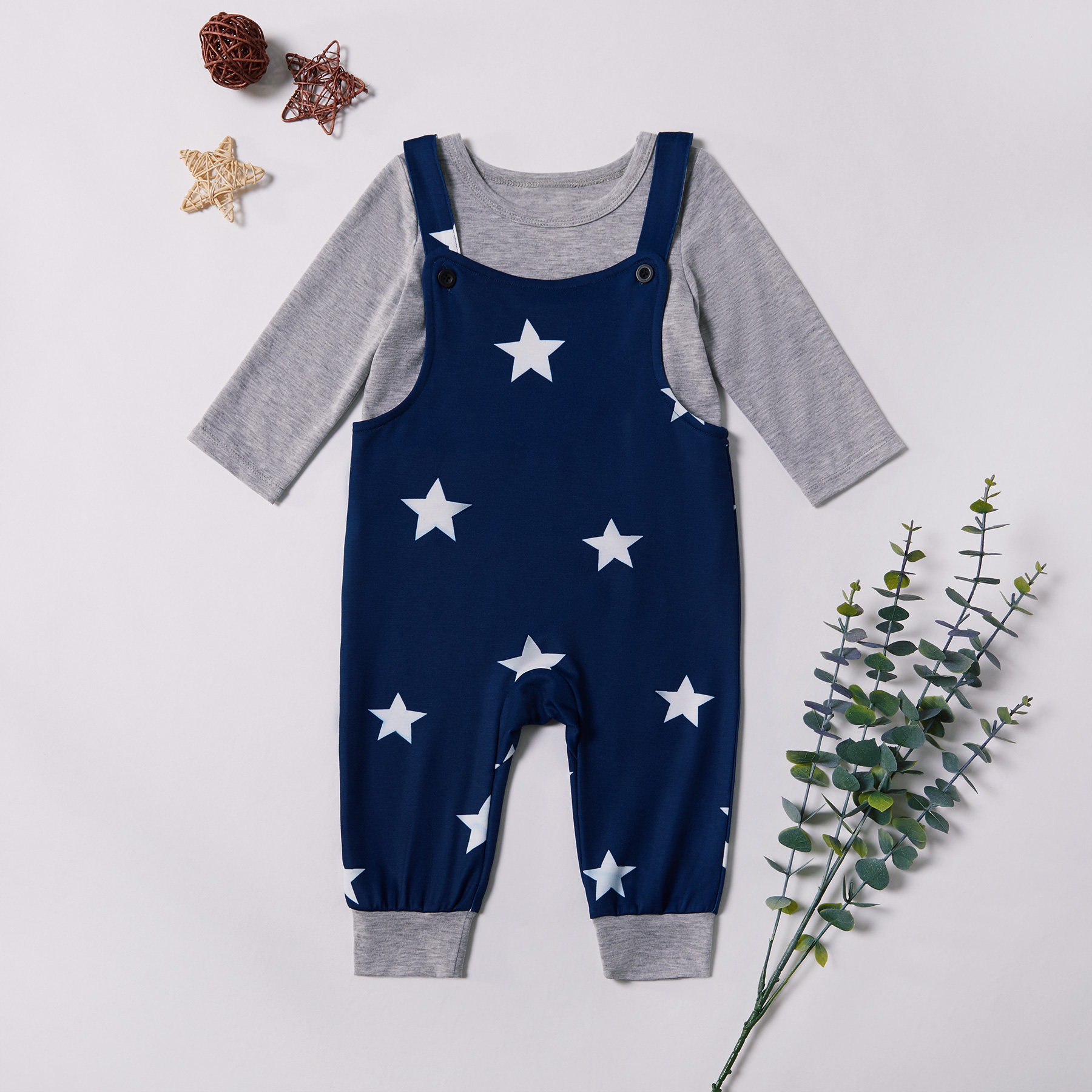 

Baby Boy / Girl Solid Long-sleeve Top and Stars Overalls Set