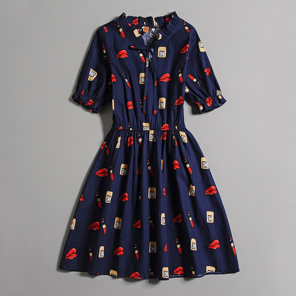 

Fashionable Lip Pattern Short-sleeve Dress