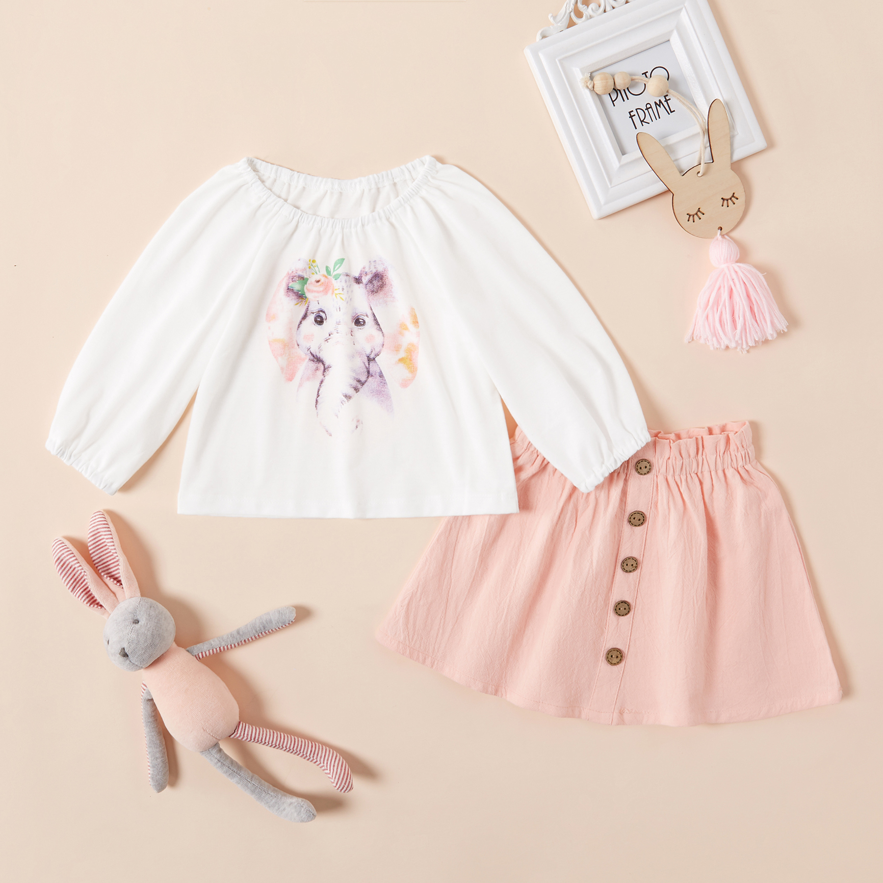 

2-piece Baby Girl Elephant Print Long-sleeve Top and Solid Skirt Set