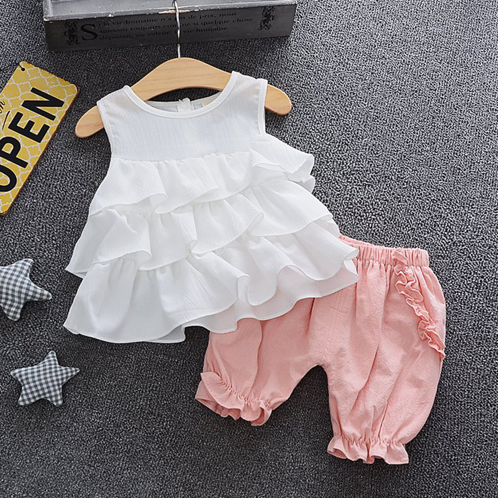 

Baby Girl Ruffle Tank and Bloomers Set
