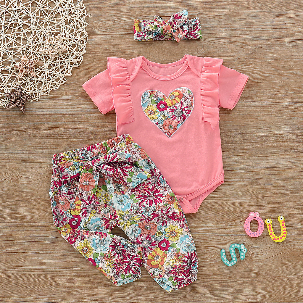 

Floral Heart Applique Bodysuit Outfit