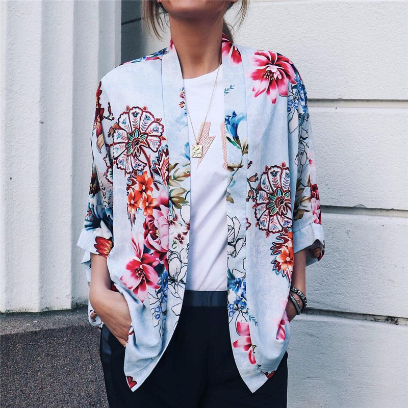 

Fashionable Allover Half-sleeve Chiffon Coat