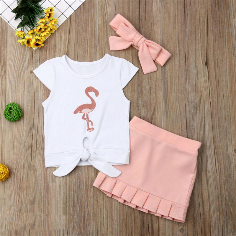 

Flamingo Print Top and Solid Skirt Headband Set
