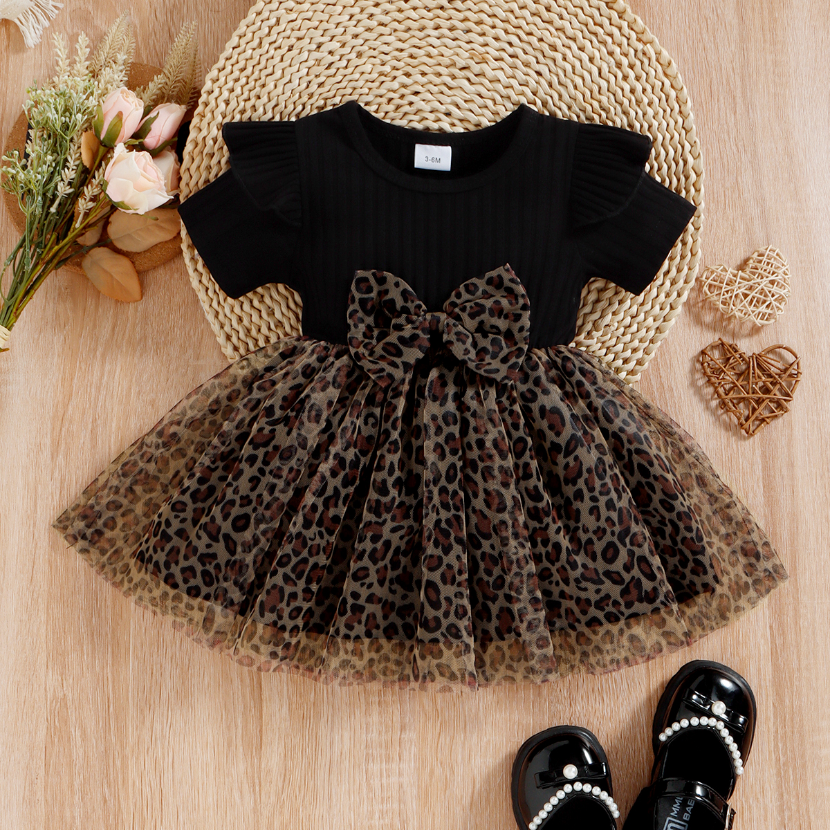 

Baby Girl Ruffle Short-sleeve Ribbed Splicing Leopard Mesh Dress