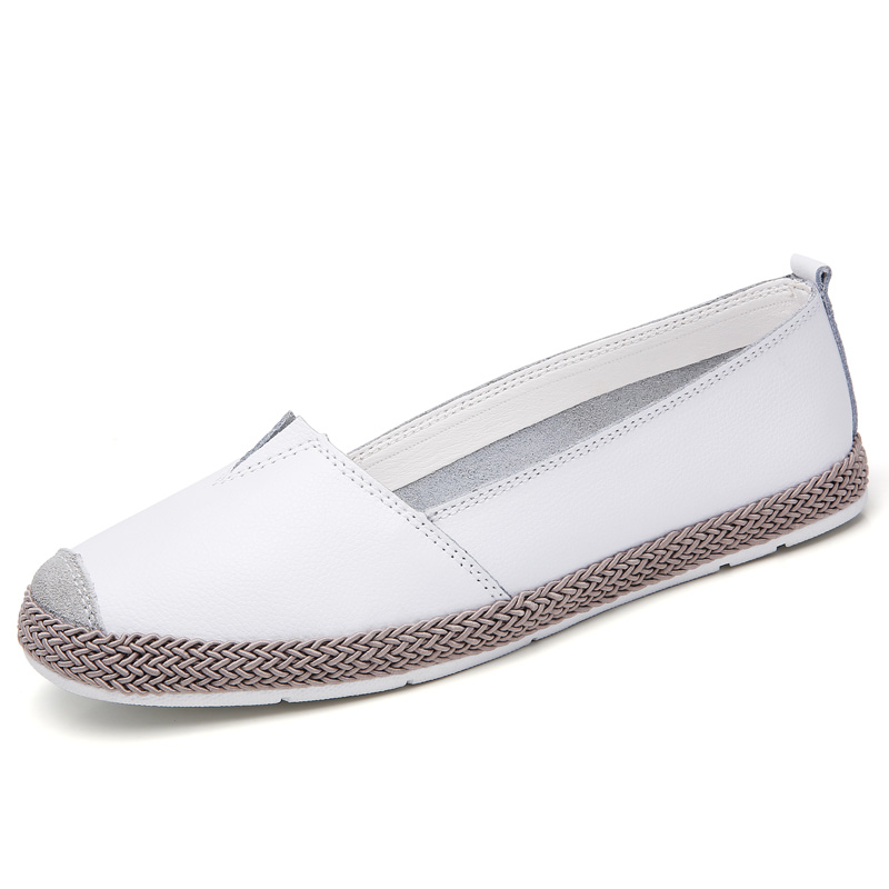 

Concise Solid Flat Shoes