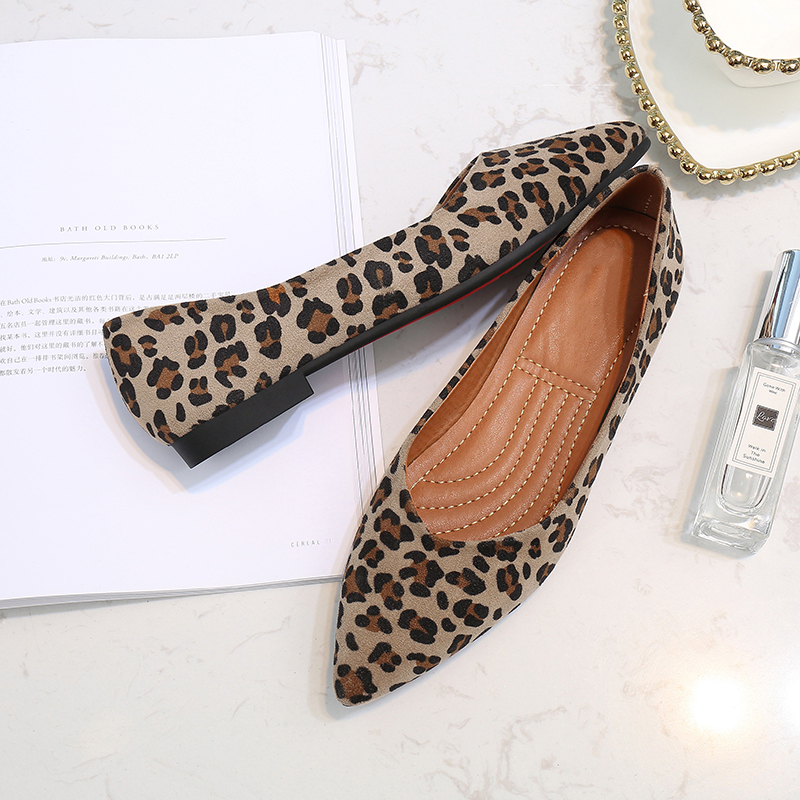 

Trendy Colorblock Polo Collar Flats