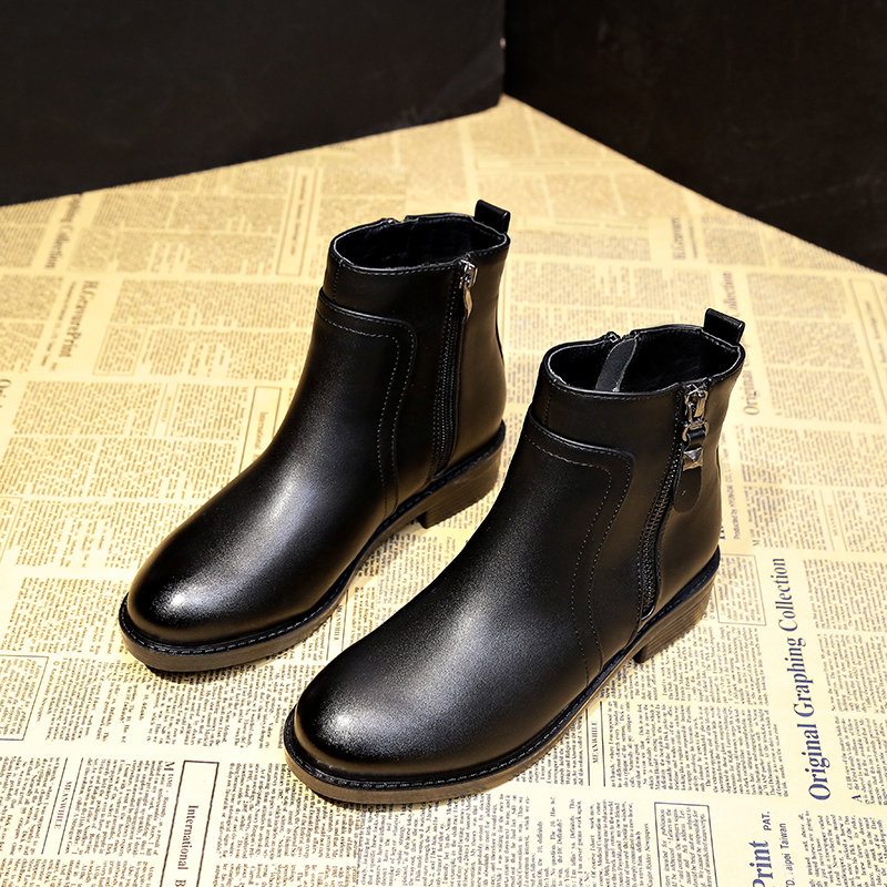 

Classic Solid Ankle Boots