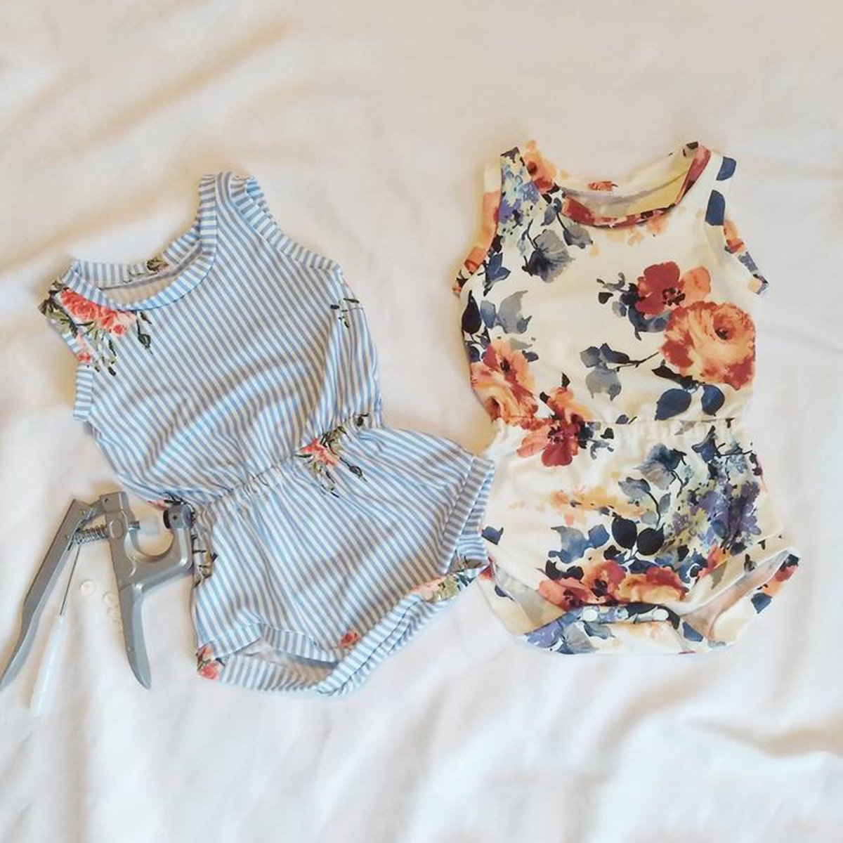 

Baby Floral/stripe Print Bodysuit