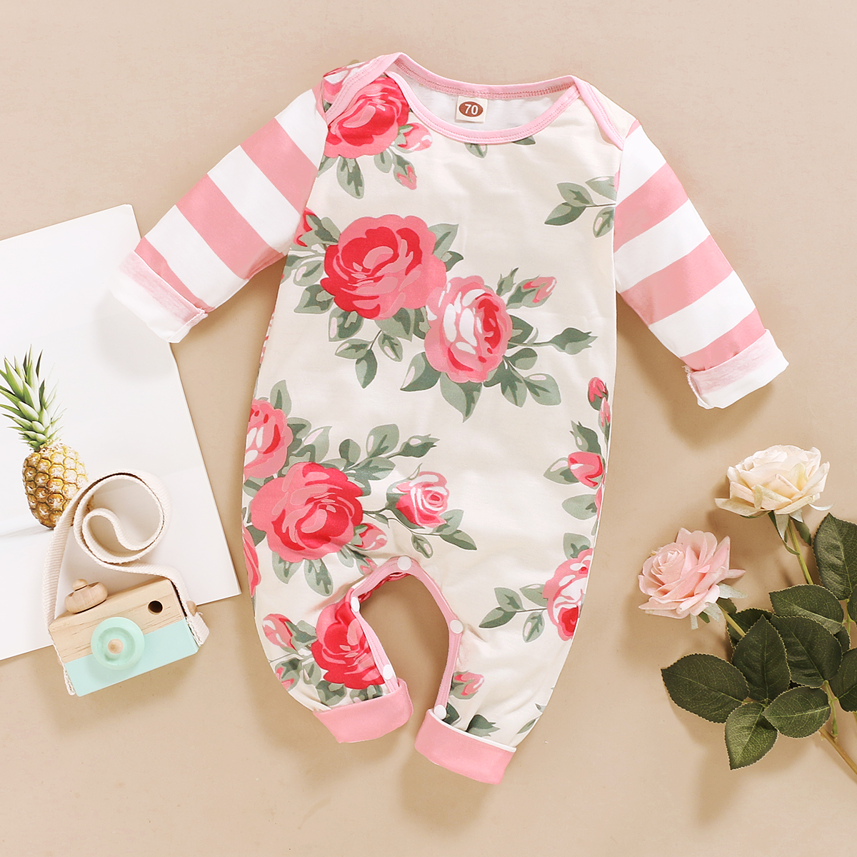 

Baby Girl Floral Allover Long-sleeve Jumpsuit