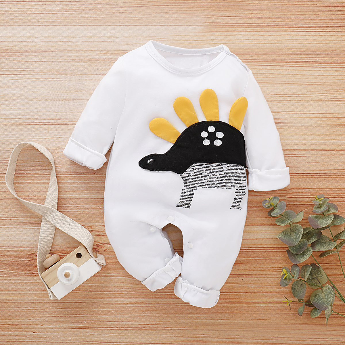 

Baby Animal Applique Jumpsuit
