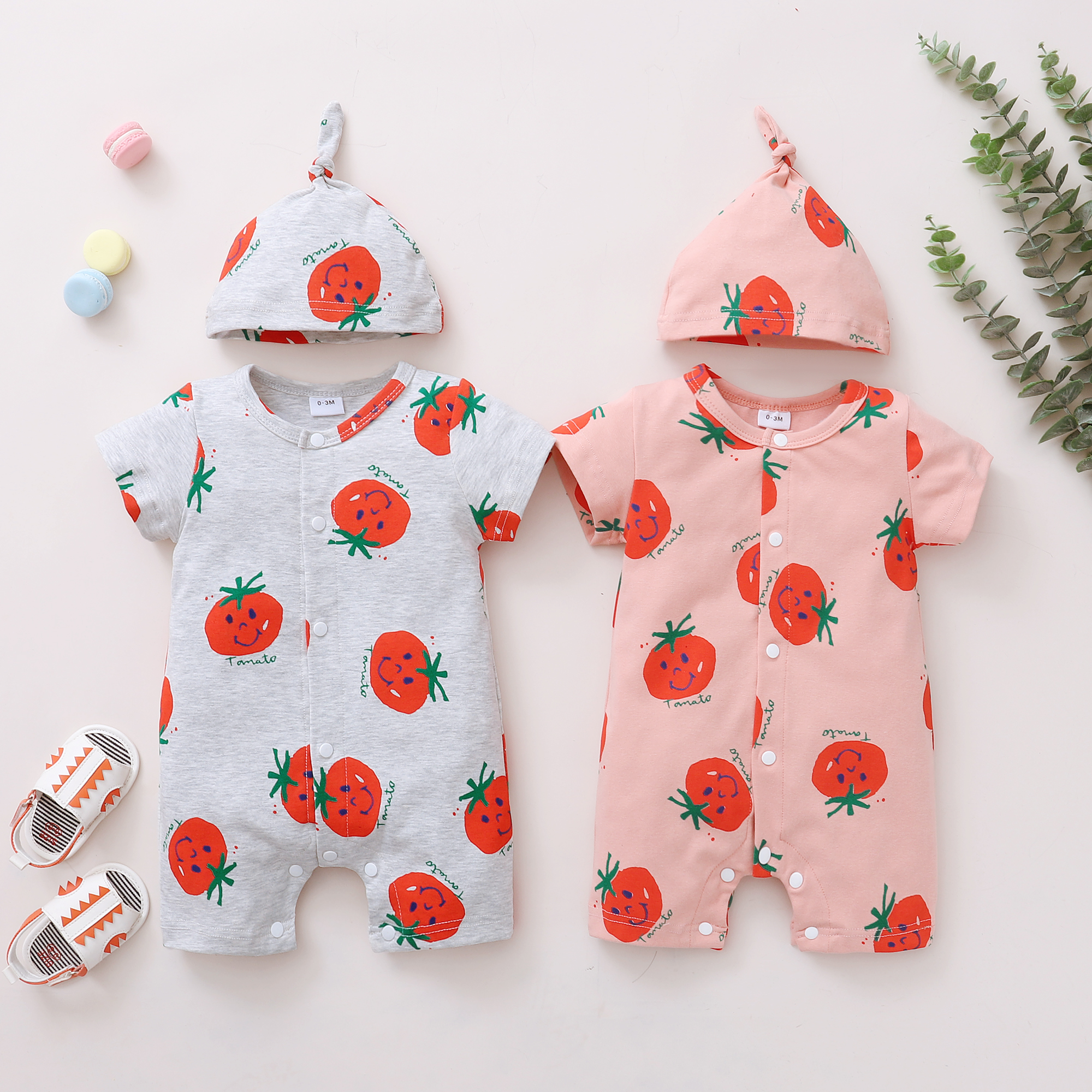 

2-Piece Baby Tomato Print Short-sleeve Romper and Hat Set